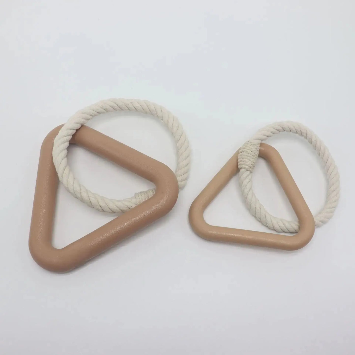 Large Triangular Pull Ring Pet plaza